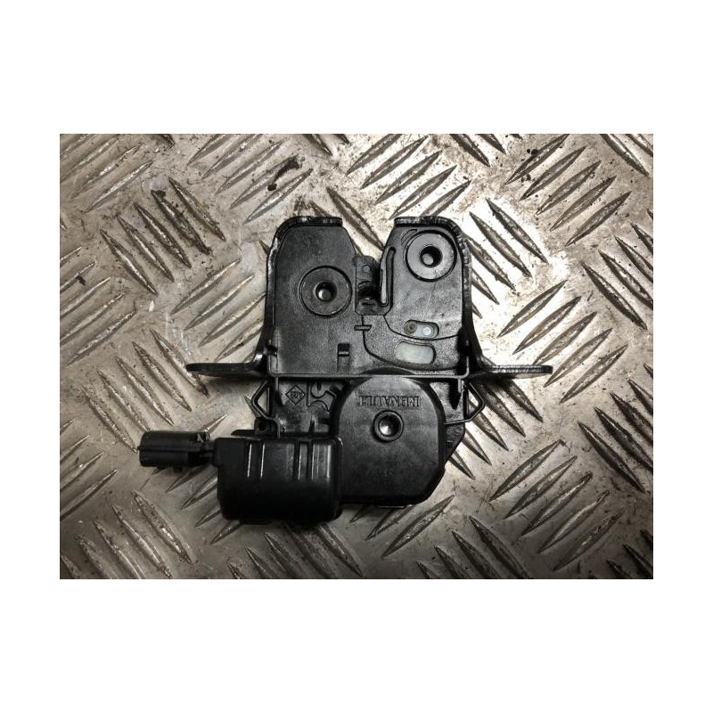 Serrure de hayon RENAULT CLIO 4 PHASE 2 d’occasion