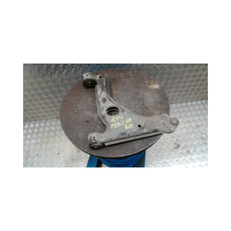 Triangle avant droit OPEL MERIVA B PHASE 1 d’occasion