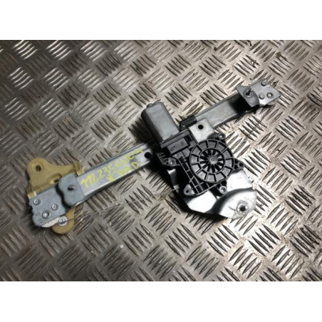 Leve vitre electrique arriere droit RENAULT CLIO 4 PHASE 2 d’occasion