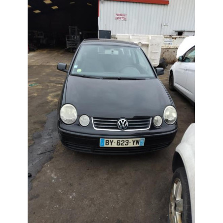 Poignee de maintien arriere gauche VOLKSWAGEN POLO 4 PHASE 1 d’occasion