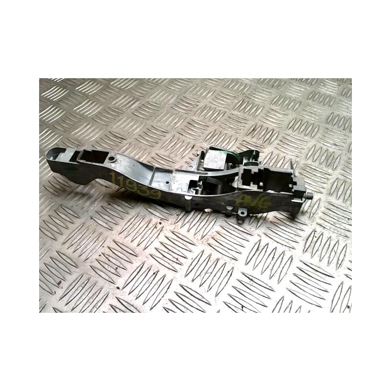 Support poignee porte avant gauche CITROEN C3 PICASSO PHASE 1 d’occasion