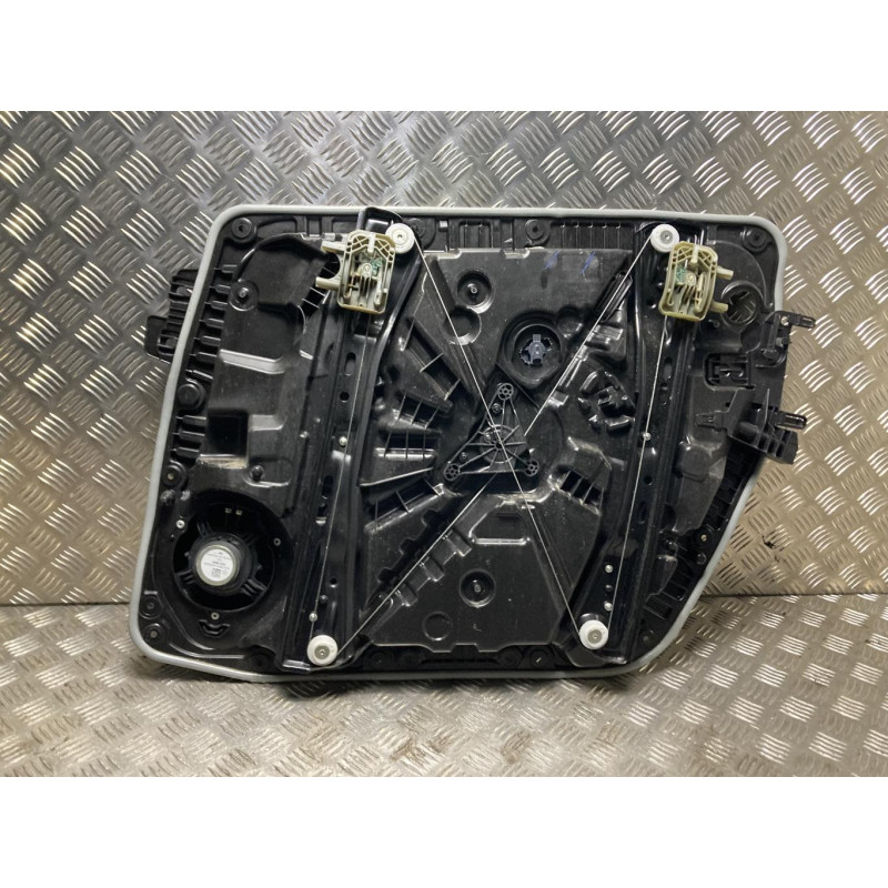 Moteur leve vitre avant gauche MERCEDES CLASSE GLB 247 d’occasion