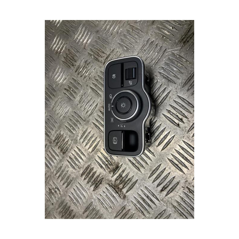 Commande de phare MERCEDES CLASSE GLB 247 d’occasion