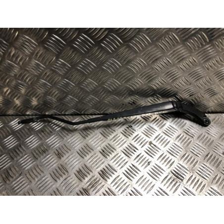 Bras essuie glace avant gauche RENAULT CLIO 4 PHASE 2 d’occasion