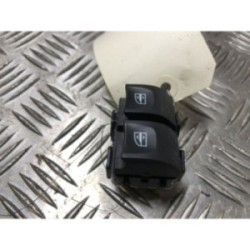 Interrupteur de leve vitre avant gauche RENAULT CLIO 4 PHASE 2 d’occasion