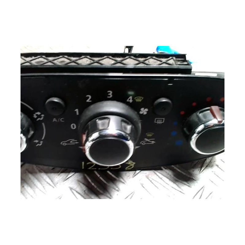 Commande chauffage DACIA DUSTER 1 PHASE 2 d’occasion
