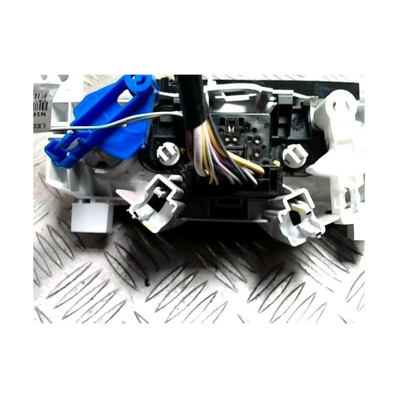 Commande chauffage DACIA DUSTER 1 PHASE 2 d’occasion