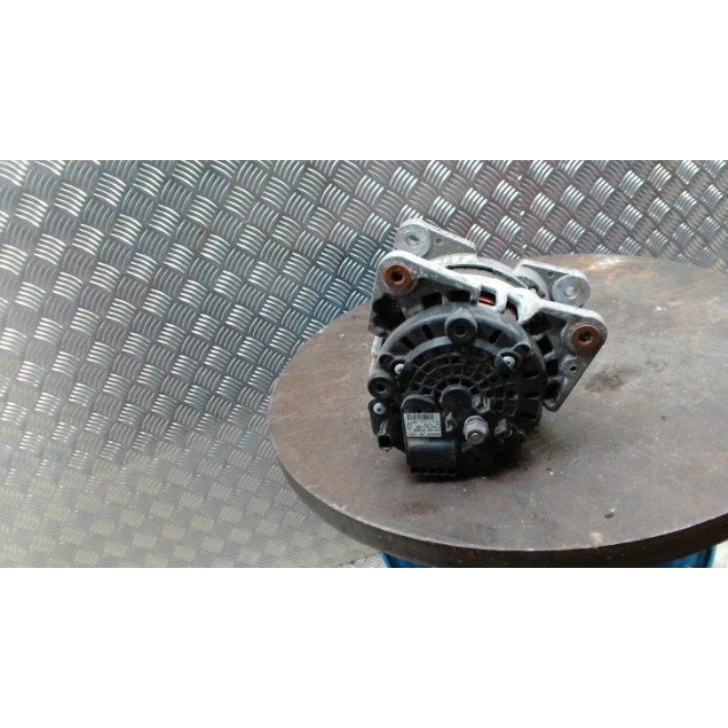 Alternateur RENAULT CLIO 4 PHASE 1 d’occasion