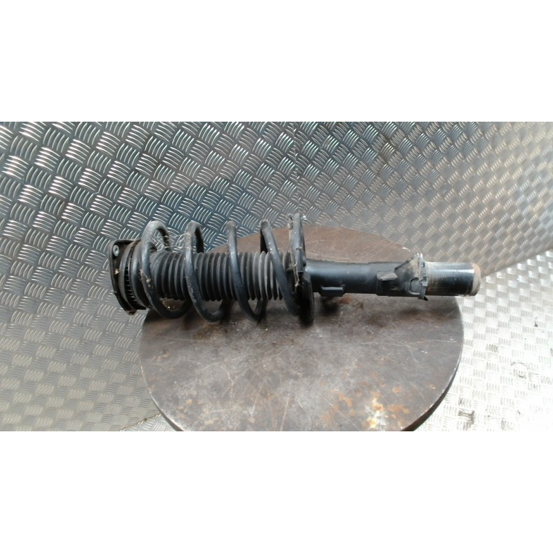 Amortisseur avant gauche FORD TRANSIT CONNECT 2 PHASE 1 d’occasion
