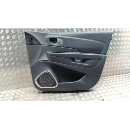 Panneau de porte avant droit RENAULT CAPTUR 1 PHASE 2 d’occasion