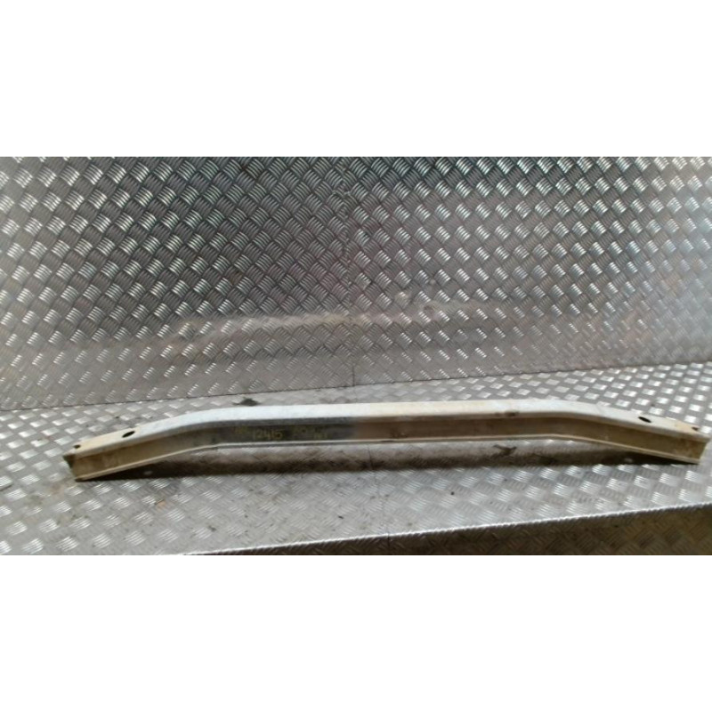 Renfort pare choc arriere (traverse) TOYOTA RAV4 3 PHASE 3 d’occasion