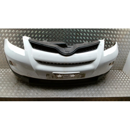 Pare choc avant TOYOTA URBAN CRUISER d’occasion