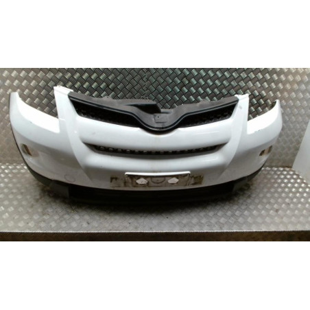 Pare choc avant TOYOTA URBAN CRUISER d’occasion