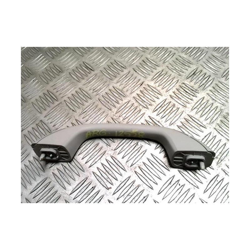 Poignee de maintien arriere gauche DACIA DUSTER 1 PHASE 2 d’occasion