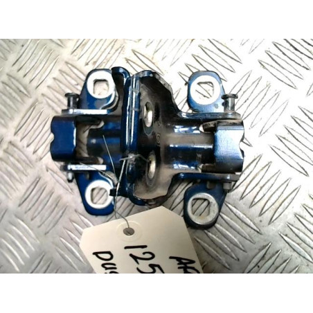 Charniere de porte arriere gauche DACIA DUSTER 1 PHASE 2 d’occasion