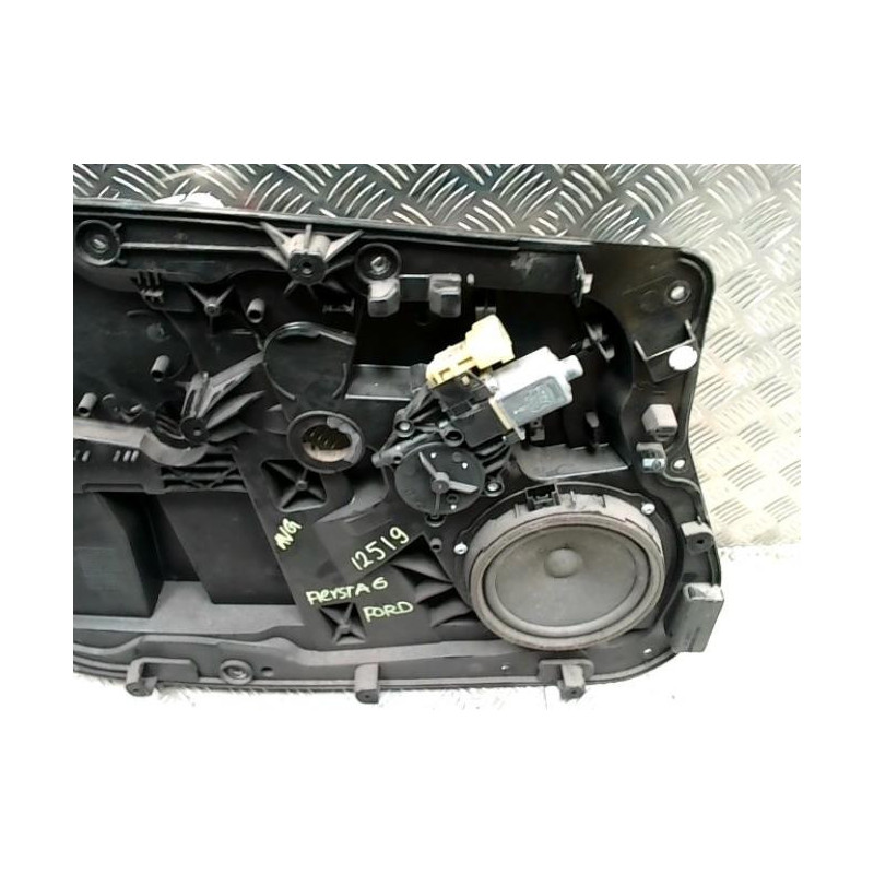 Leve vitre electrique avant gauche FORD FIESTA 6 PHASE 1 d’occasion