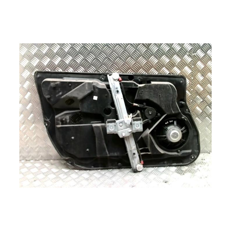Leve vitre electrique avant droit FORD FIESTA 6 PHASE 1 d’occasion