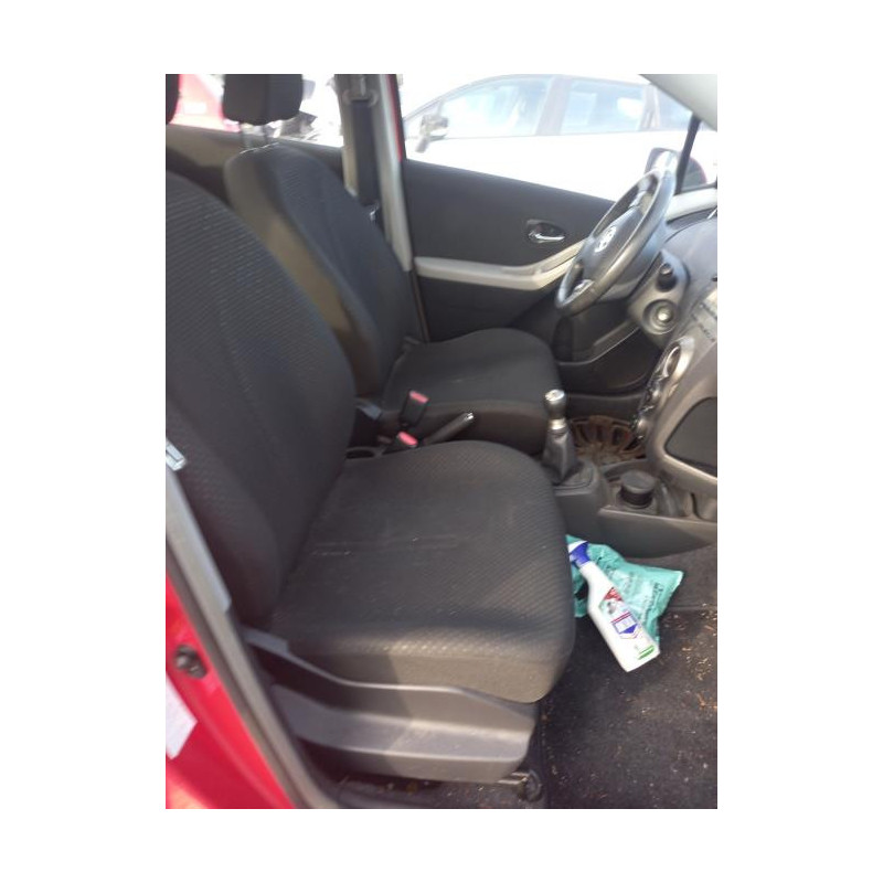 Cardan gauche (transmission) TOYOTA YARIS 2 PHASE 2 d’occasion