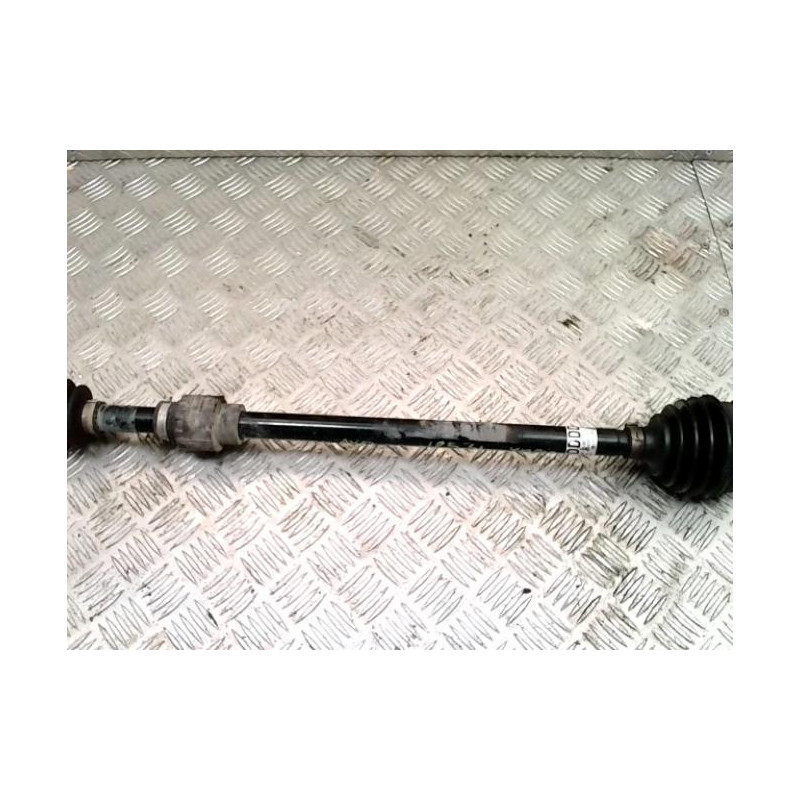 Cardan droit (transmission) TOYOTA YARIS 2 PHASE 2 d’occasion