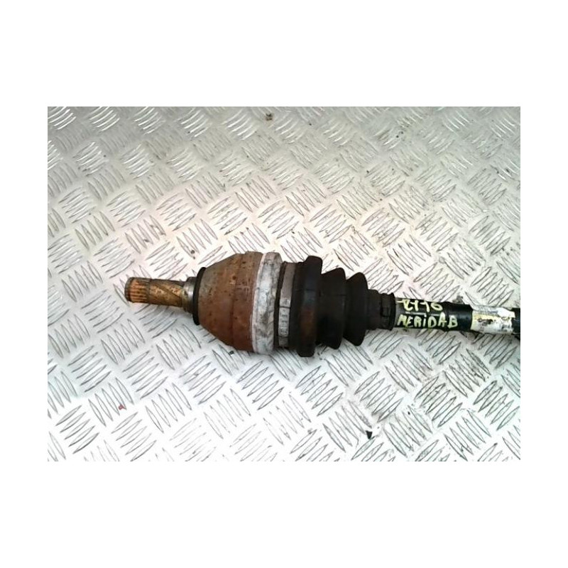 Cardan gauche (transmission) OPEL MERIVA B PHASE 1 d’occasion