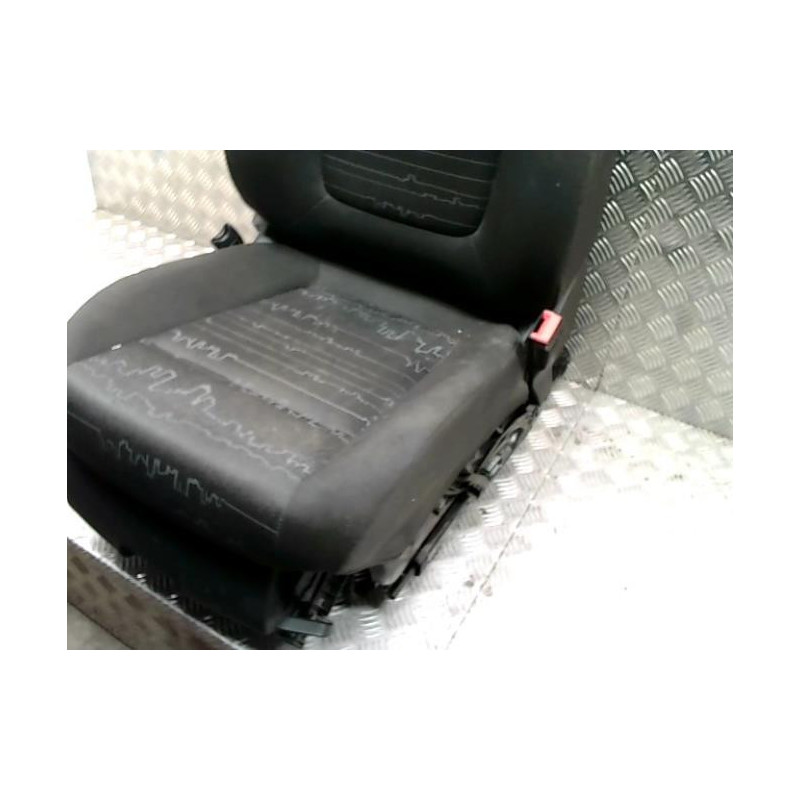 Siege avant droit OPEL MERIVA B PHASE 1 d’occasion