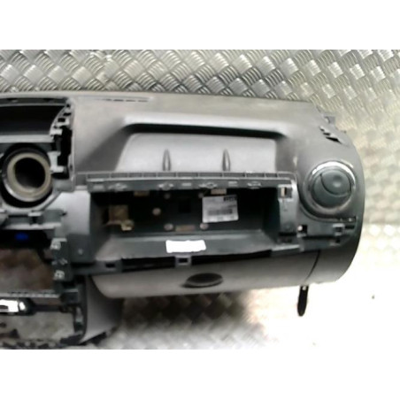 Tableau de bord DACIA DUSTER 1 PHASE 2 d’occasion