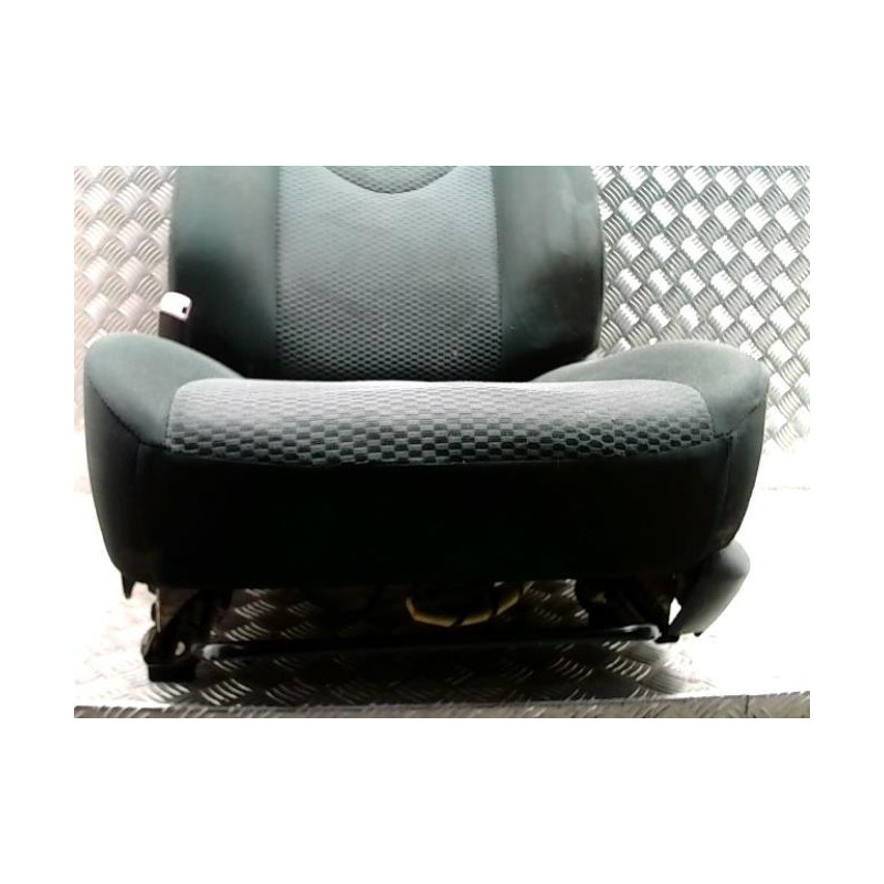 Siege avant gauche TOYOTA RAV4 3 PHASE 3 d’occasion