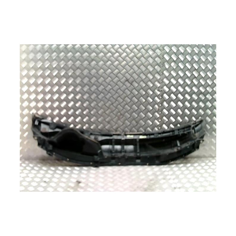 Baie de pare brise TOYOTA URBAN CRUISER d’occasion