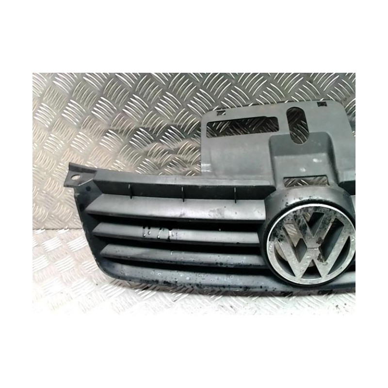 Calandre VOLKSWAGEN POLO 4 PHASE 1 d’occasion