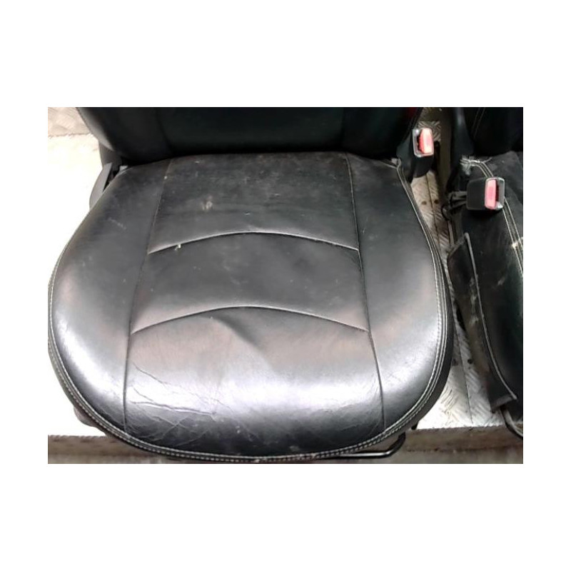 Interieur complet TOYOTA URBAN CRUISER d’occasion