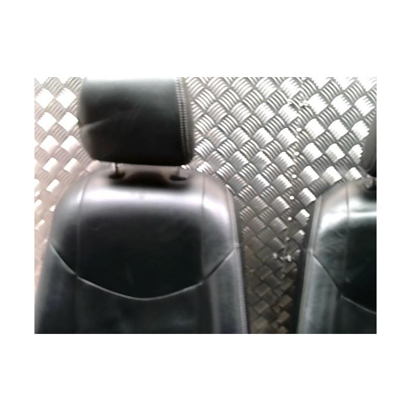 Interieur complet TOYOTA URBAN CRUISER d’occasion