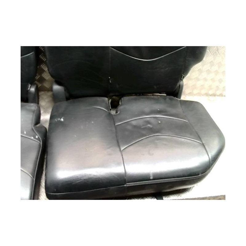 Interieur complet TOYOTA URBAN CRUISER d’occasion