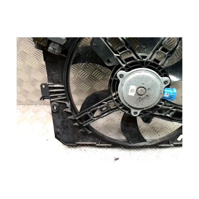 Moto ventilateur radiateur RENAULT TWINGO 3 PHASE 1 d’occasion