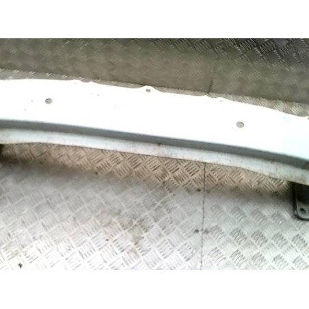 Renfort pare choc avant (traverse) TOYOTA URBAN CRUISER d’occasion