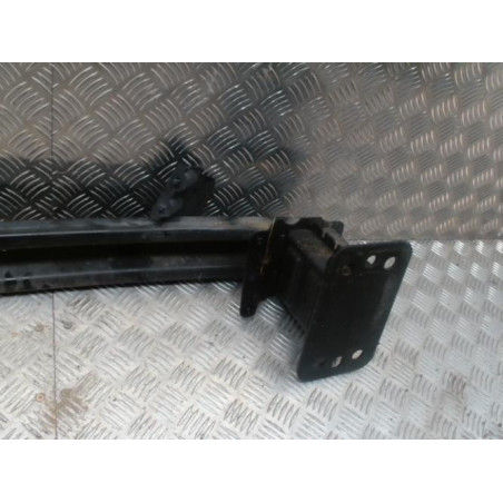 Renfort pare choc avant (traverse) FORD FIESTA 5 PHASE 1 d’occasion