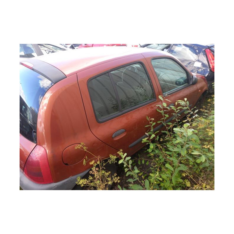 Crochet de remorquage RENAULT CLIO 2 PHASE 1 d’occasion