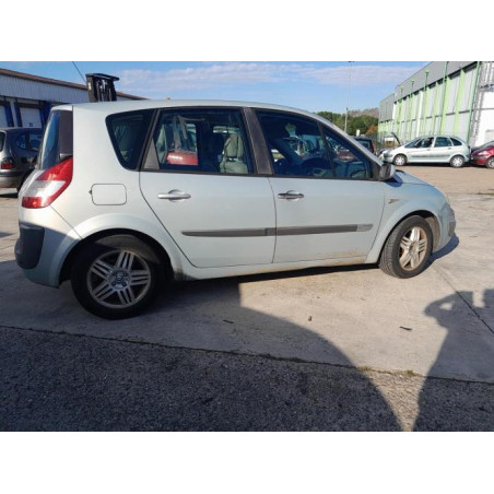 Crochet de remorquage RENAULT SCENIC 2 PHASE 1 d’occasion