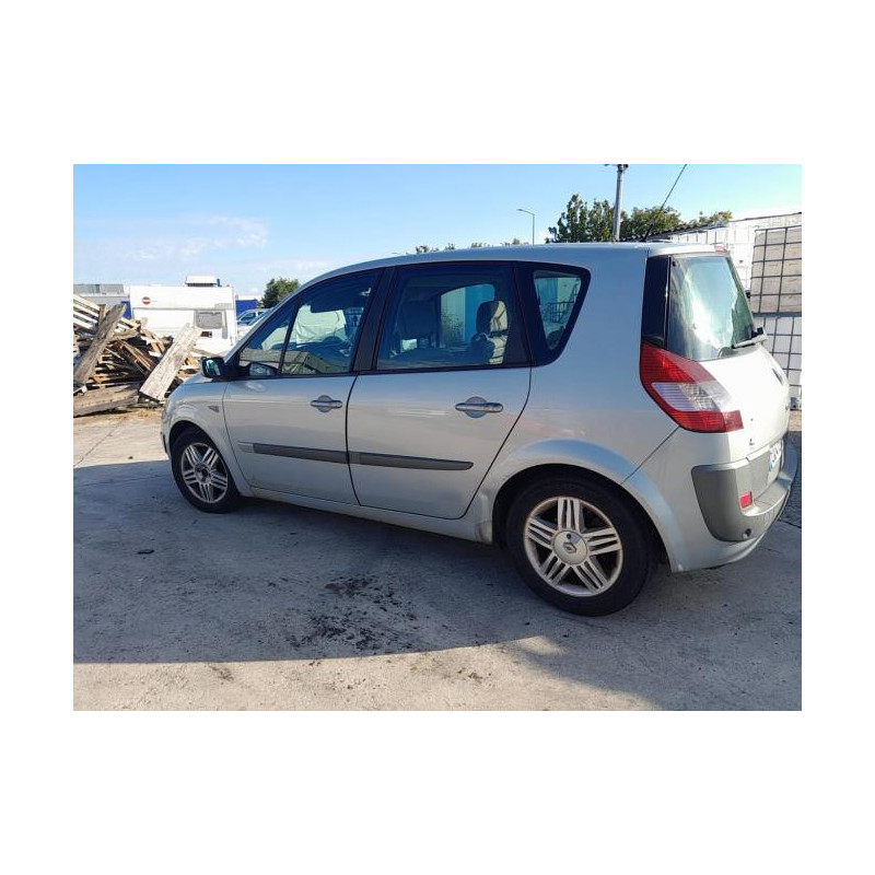 Crochet de remorquage RENAULT SCENIC 2 PHASE 1 d’occasion