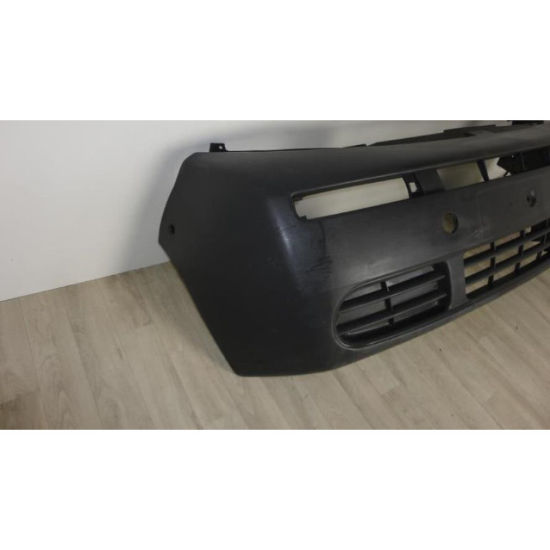 Pare choc avant OPEL VIVARO 1 PHASE 1 d’occasion
