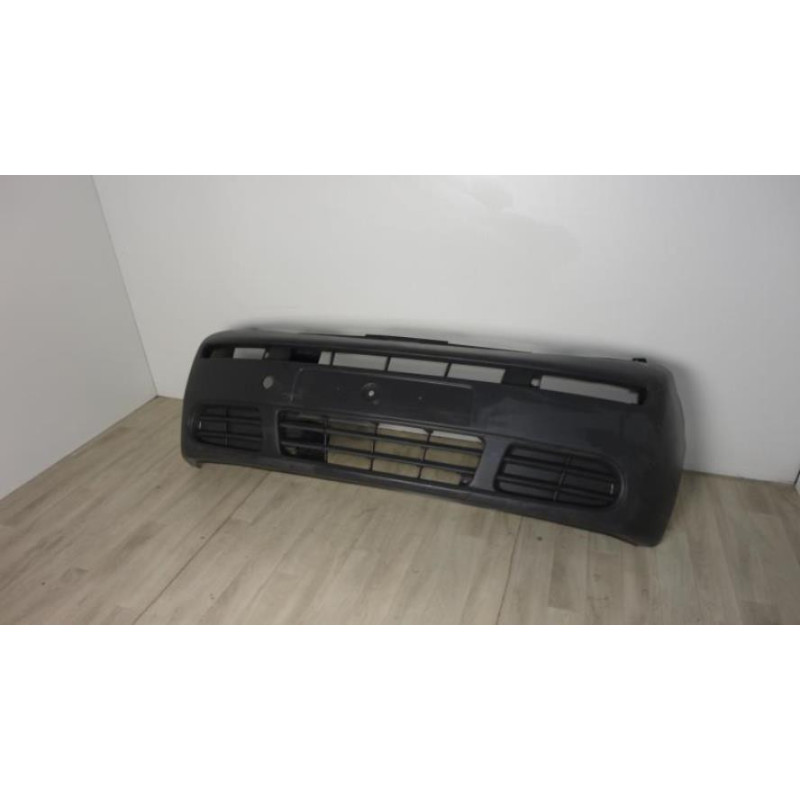 Pare choc avant OPEL VIVARO 1 PHASE 1 d’occasion