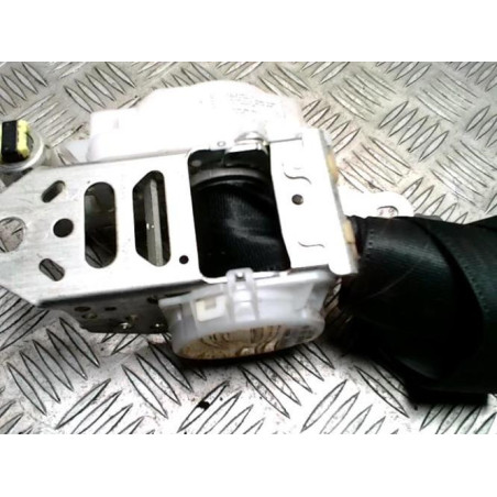 Ceinture avant droit TOYOTA RAV4 3 PHASE 3 d’occasion