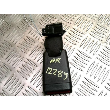 Attache ceinture arriere centrale CITROEN C1 2 d’occasion