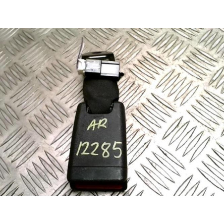 Attache ceinture arriere centrale CITROEN C1 2 d’occasion