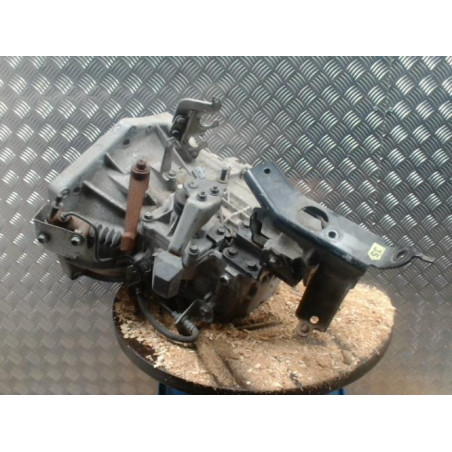 Boite de vitesses TOYOTA YARIS 2 PHASE 2 d’occasion