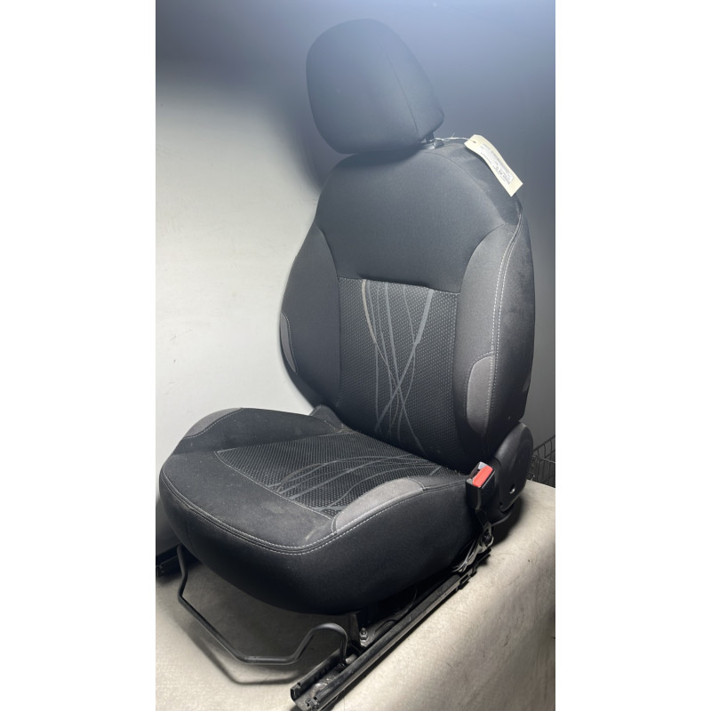 Siege avant droit PEUGEOT 208 1 PHASE 1 d’occasion