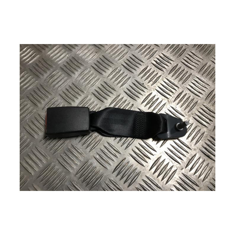 Attache ceinture arriere droit DS DS3 PHASE 2 d’occasion