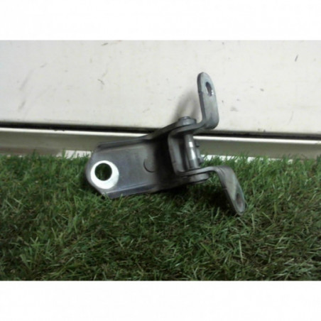 Charniere de porte avant gauche FORD FIESTA VI d’occasion
