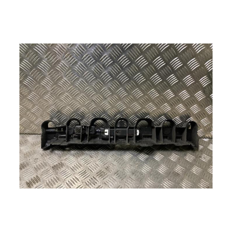 Support de pare chocs arriere RENAULT CLIO 4 PHASE 2 d’occasion