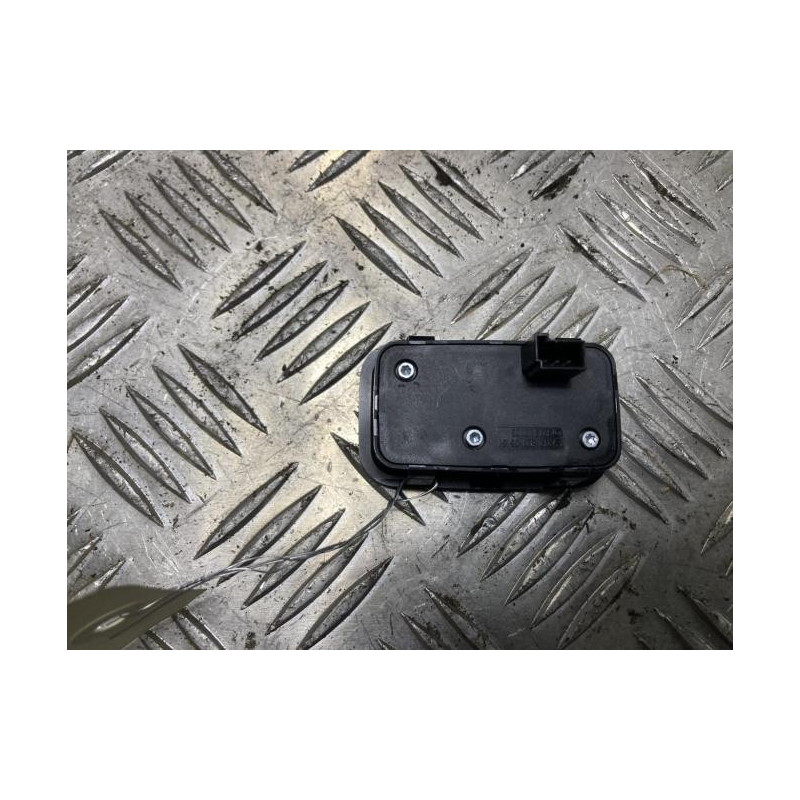 Bouton de coffre MERCEDES CLASSE GLB 247 d’occasion