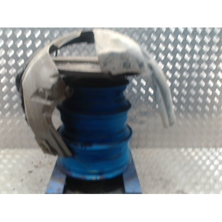 Pare boue avant gauche FORD FIESTA 6 PHASE 1 d’occasion
